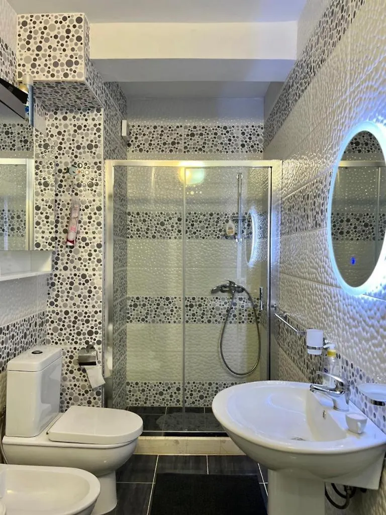Klara'S Sidesea View Apartment Саранда